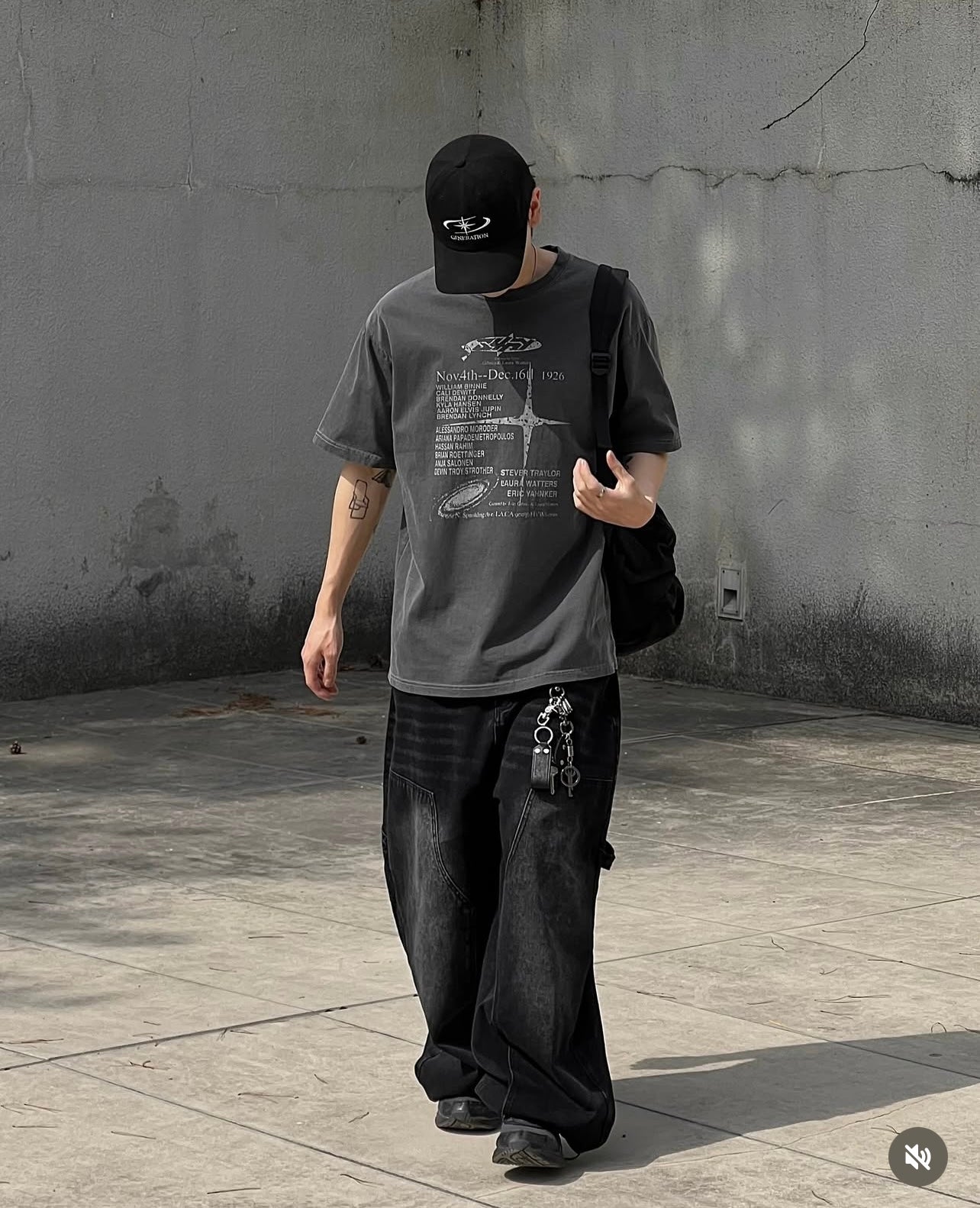 ‘AstroWorld’ tee