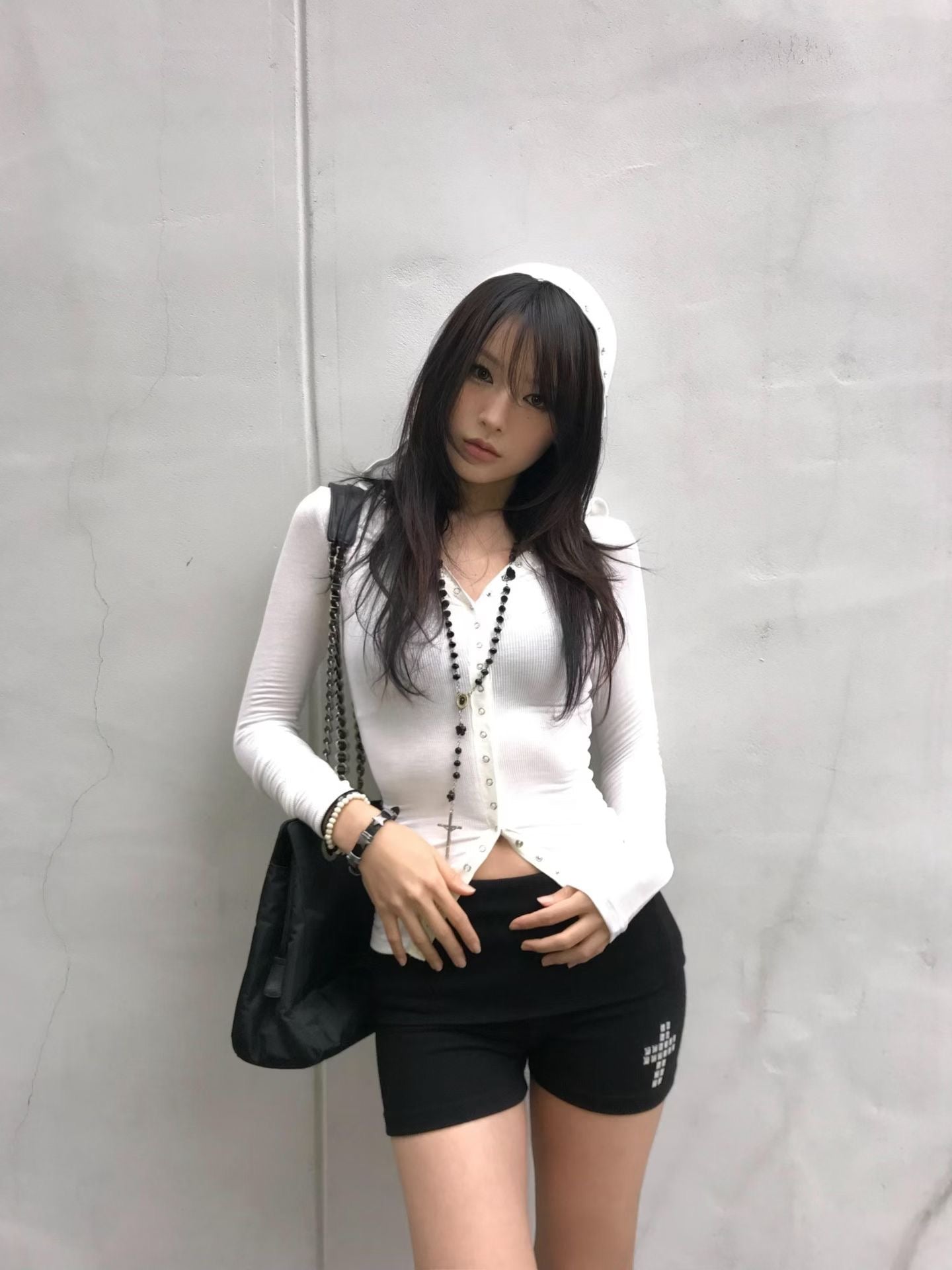 Cross shorts