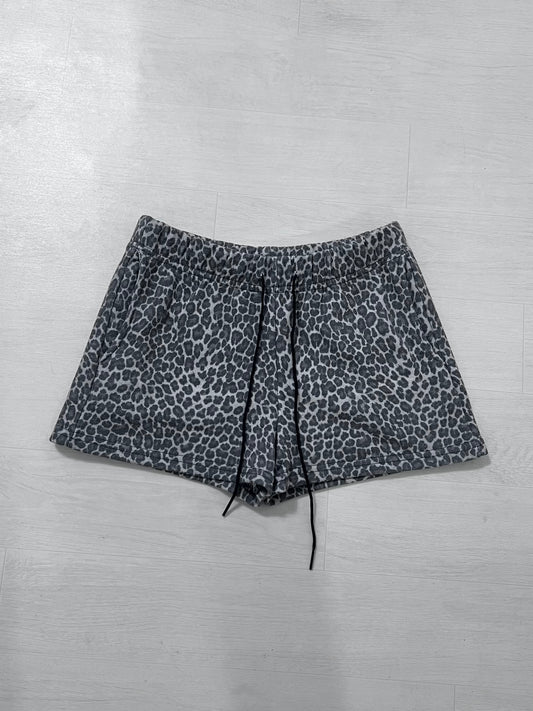 ‘girls like me’ shorts