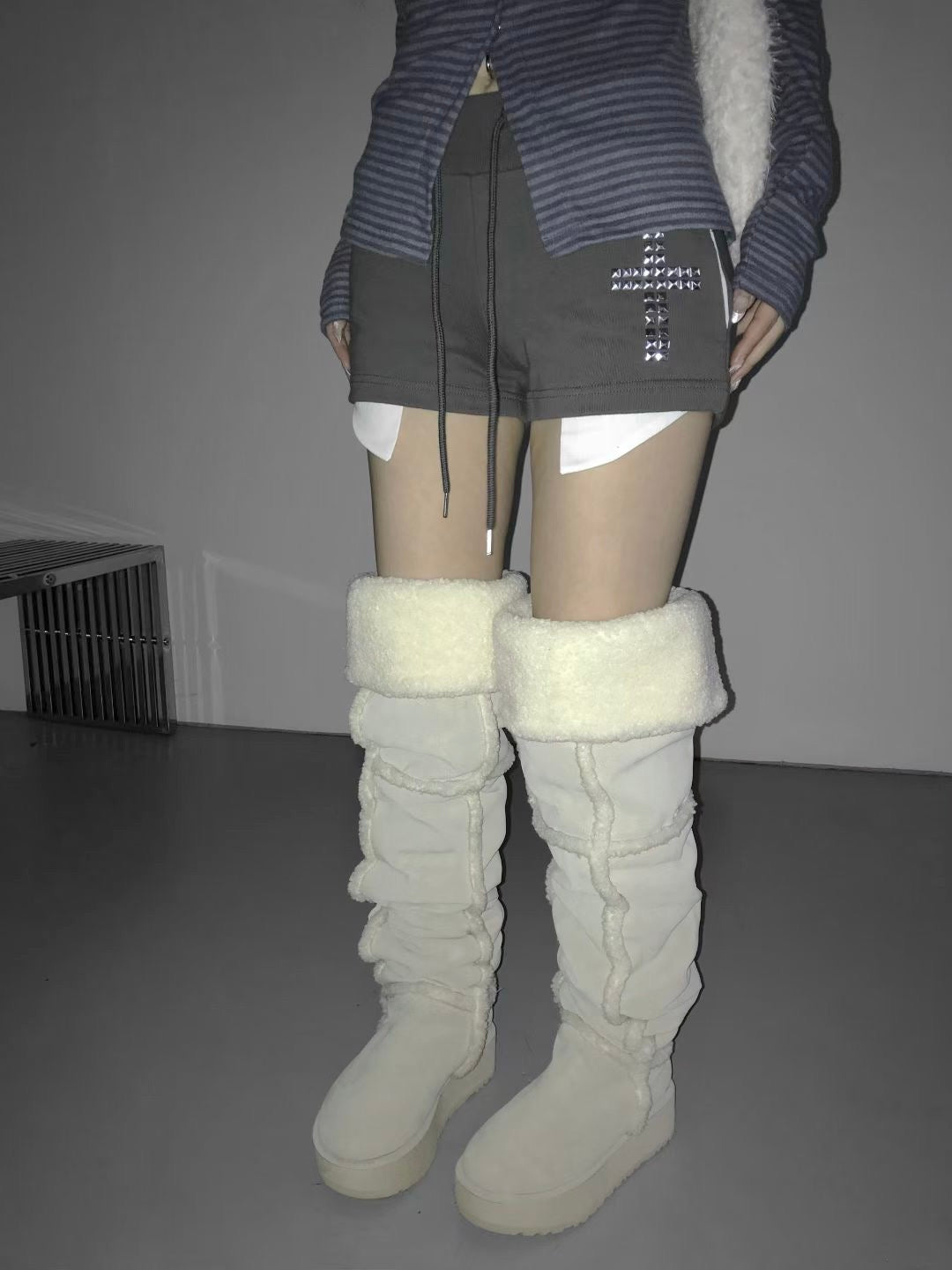 ‘Lost island’ shorts