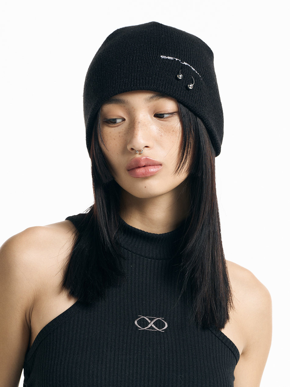 [ SETUPEXE ] Side piercing Beanie