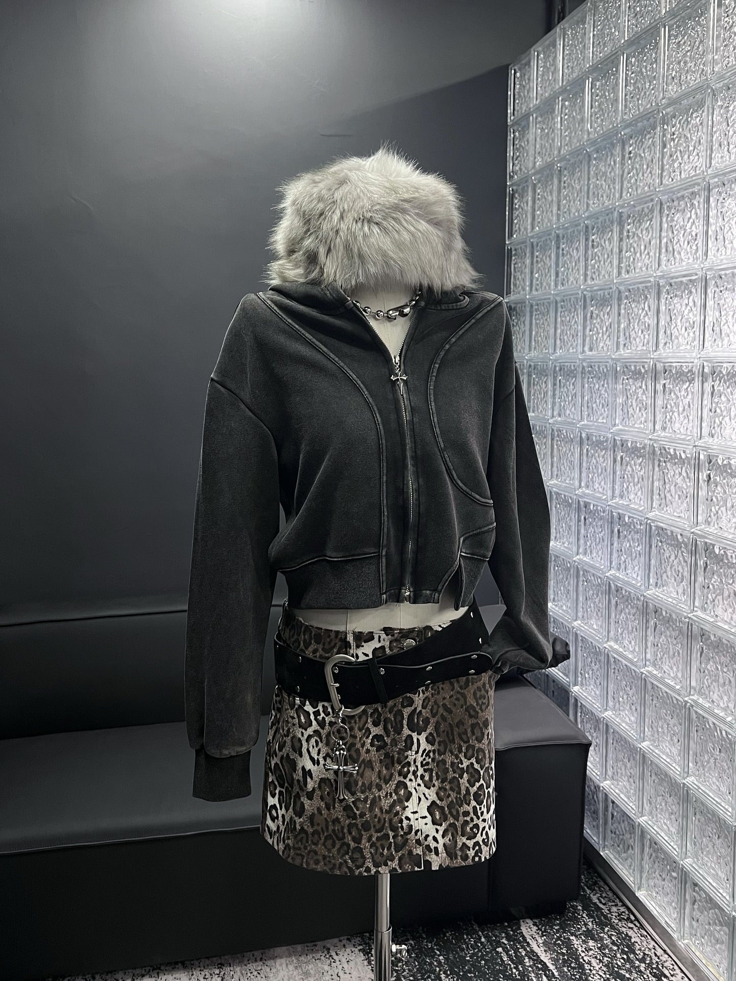 cross zipper slider hoodie zipup
