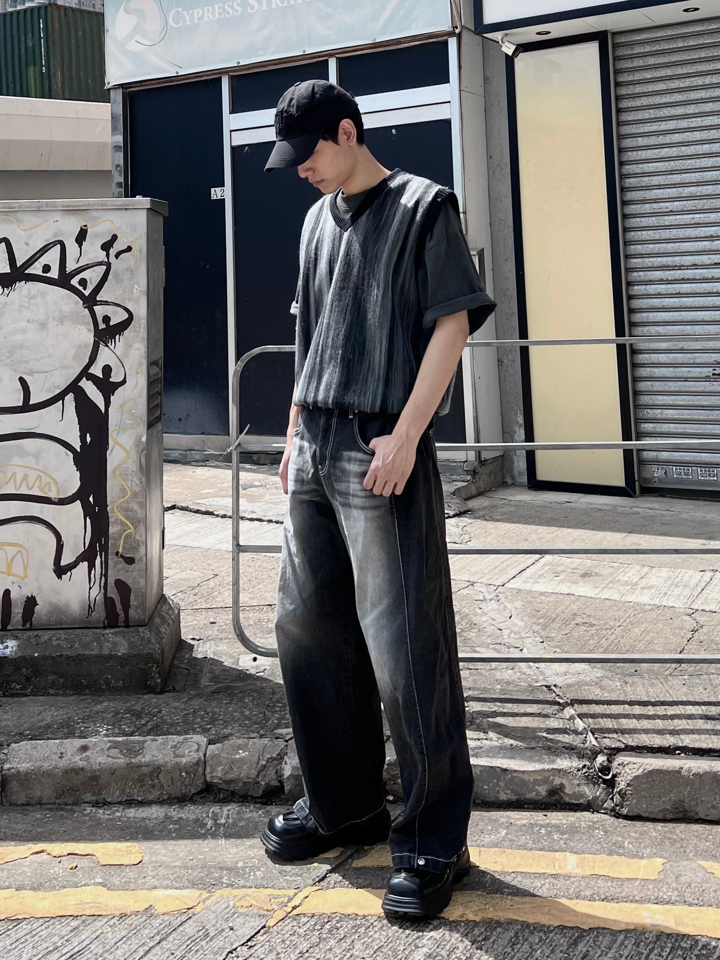 [unisex] 明線洗水啪鈕牛仔褲