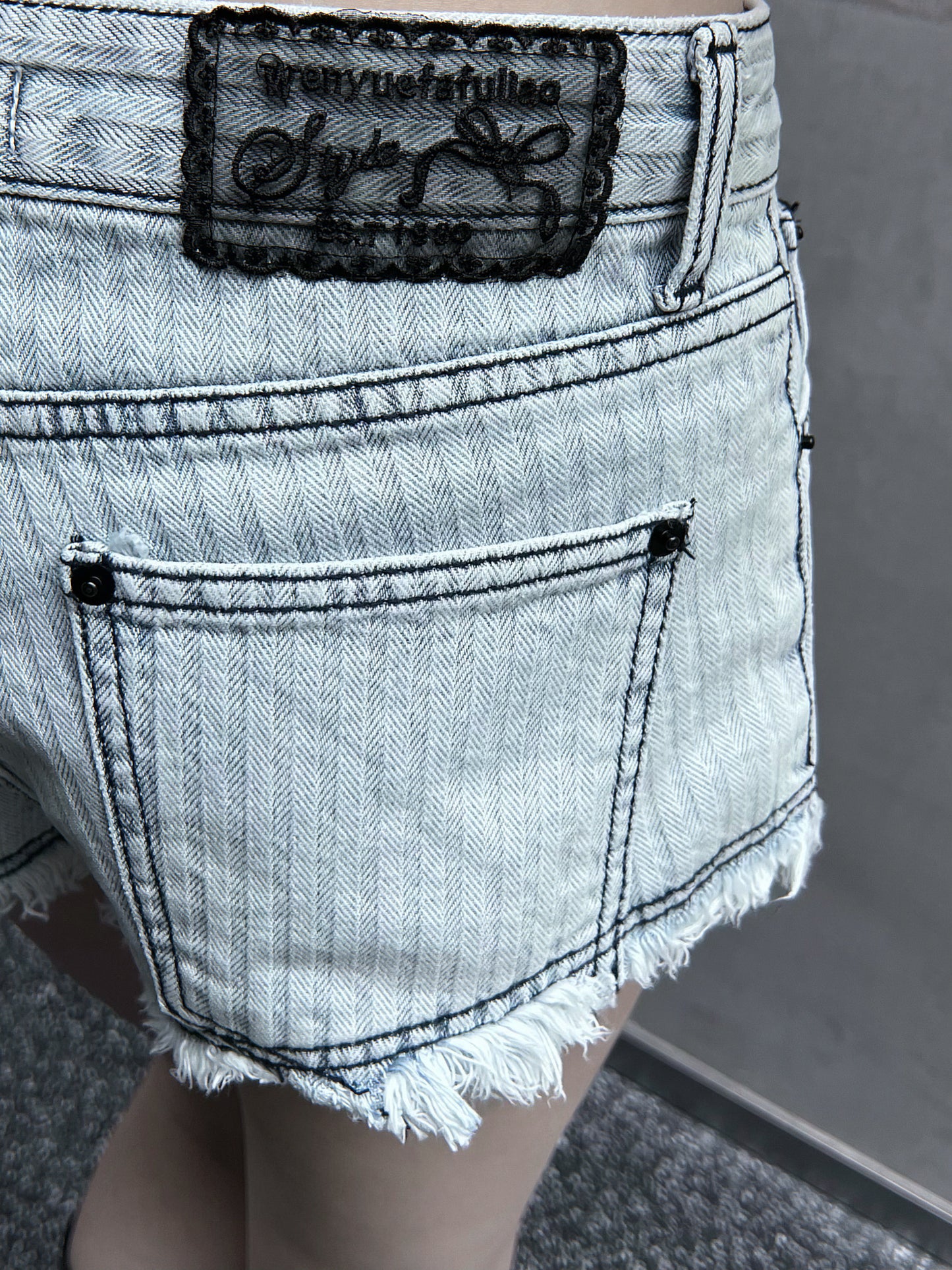 Late night shorts