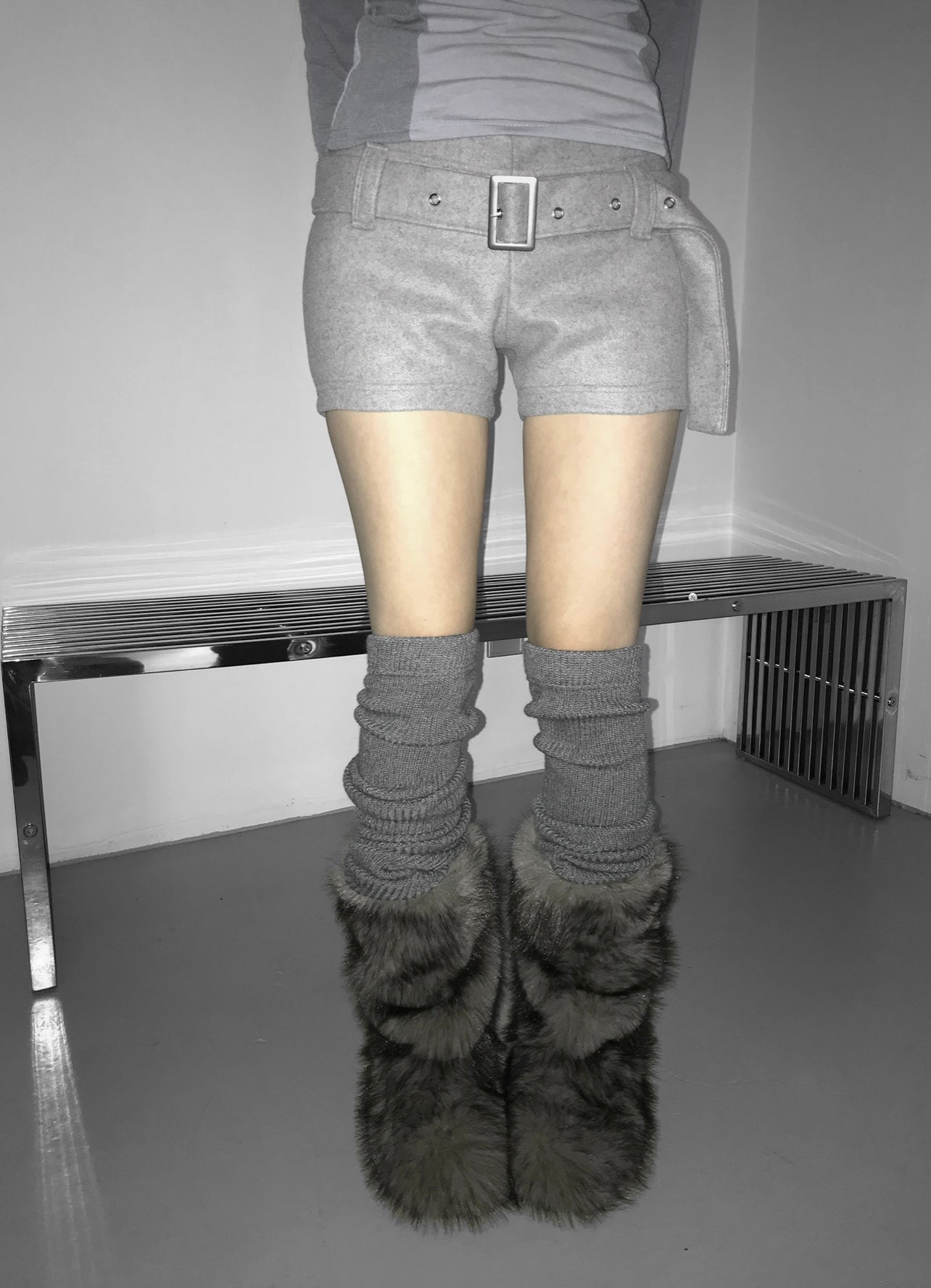 ‘Spend it’ shorts with belt