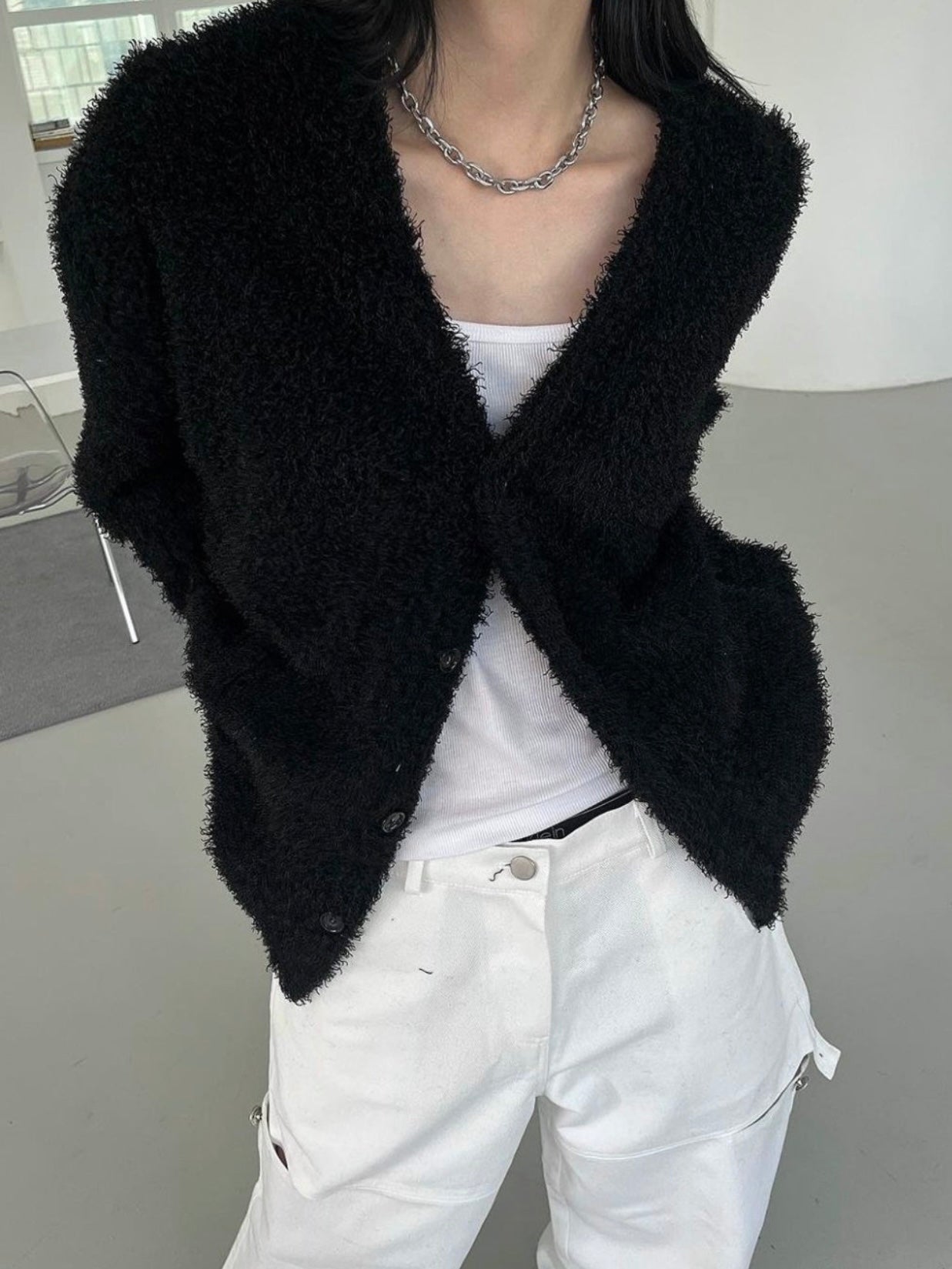 [unisex] Fluffy button cardigan
