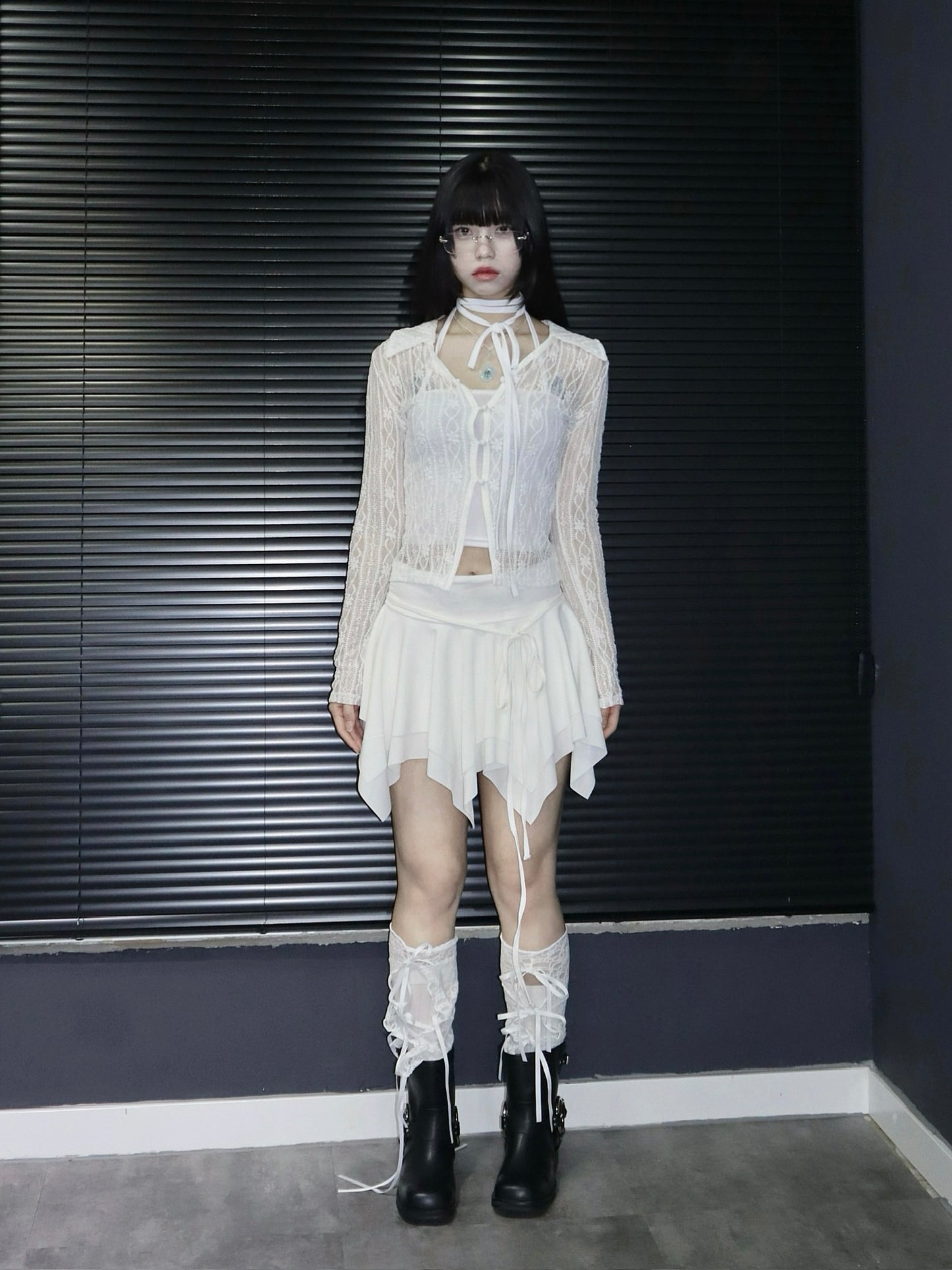 Flower pattern lace cardigan