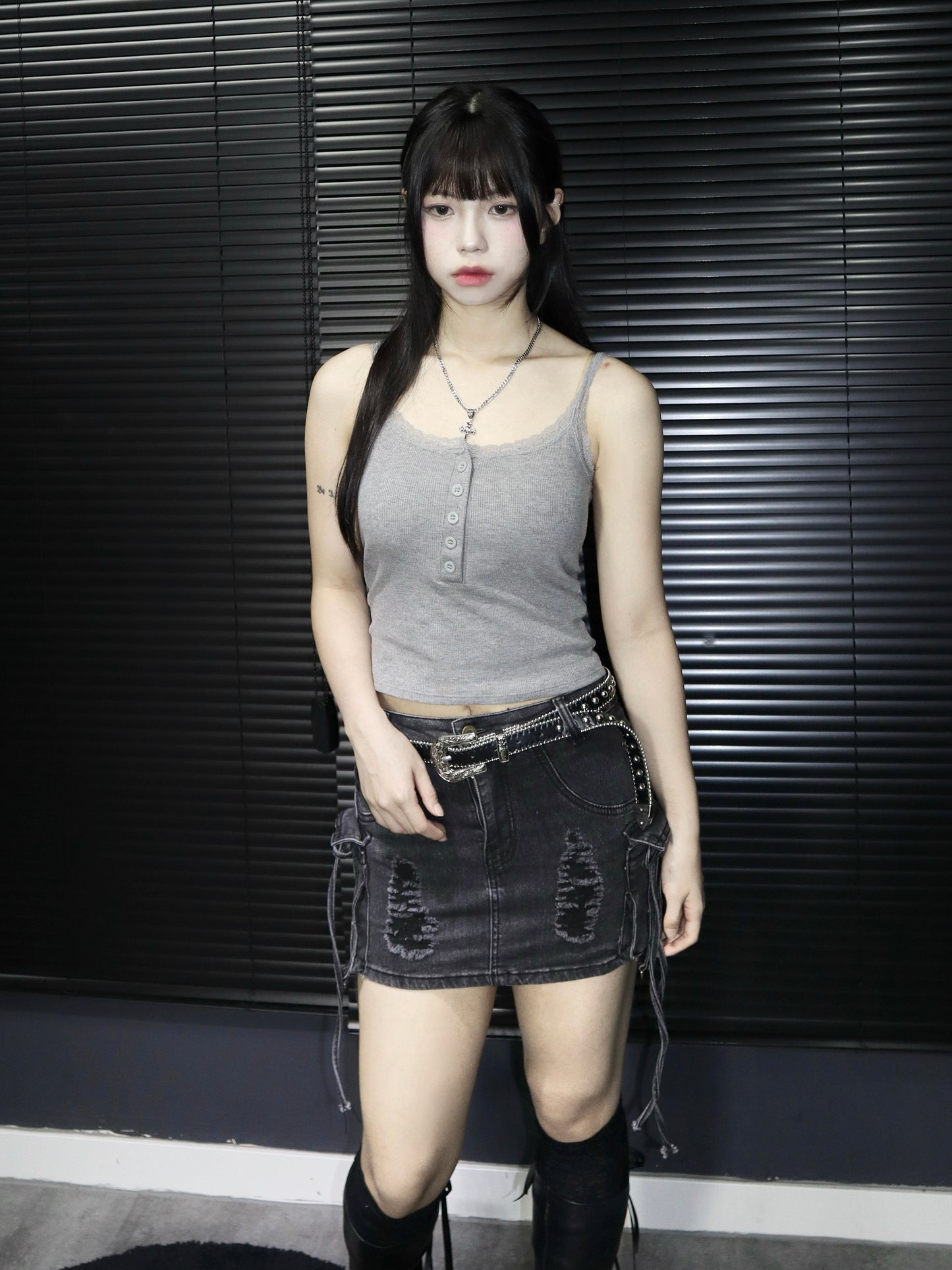 Casual lace tank top [with padding]