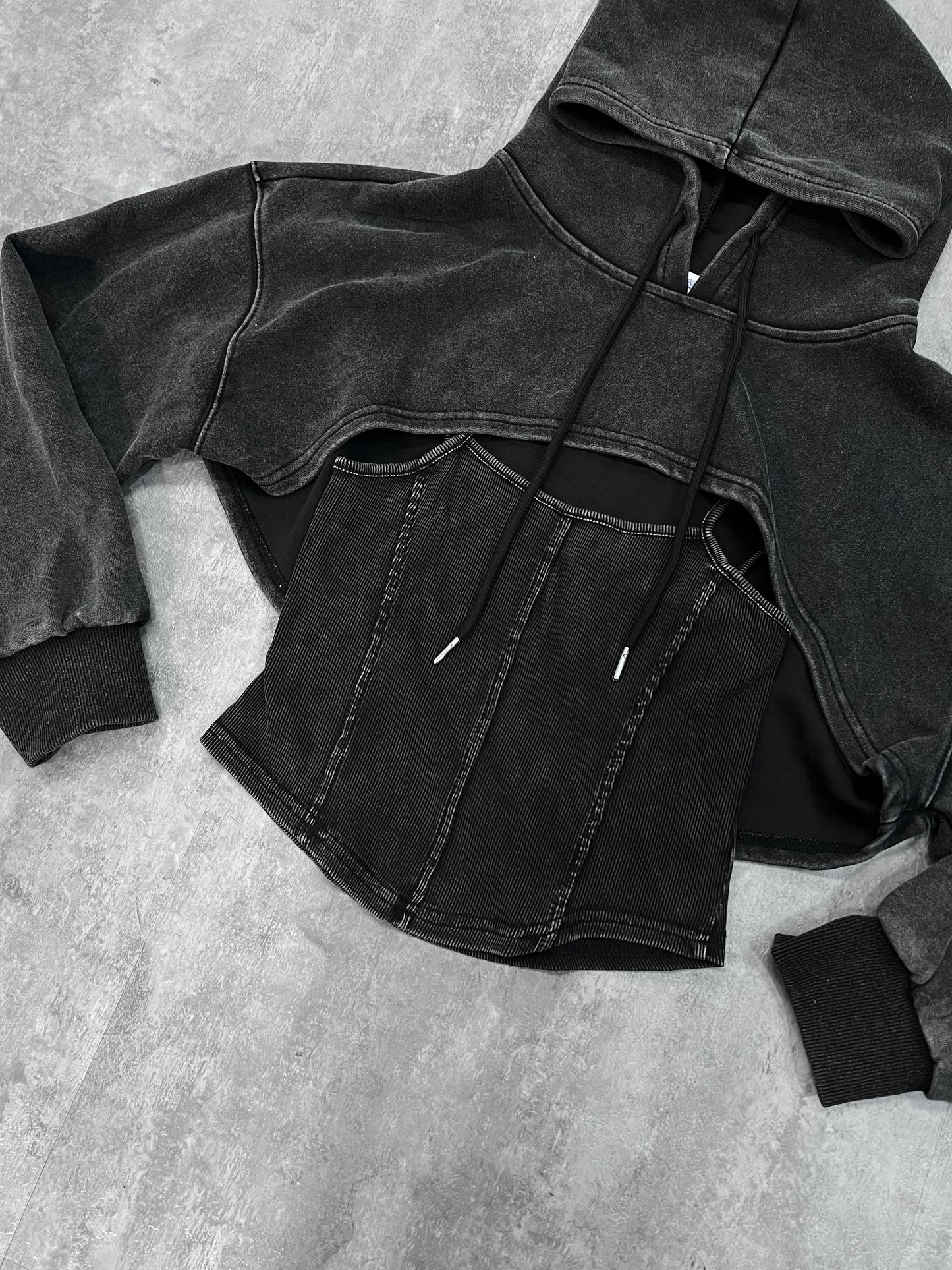 cropped hoodie twins set