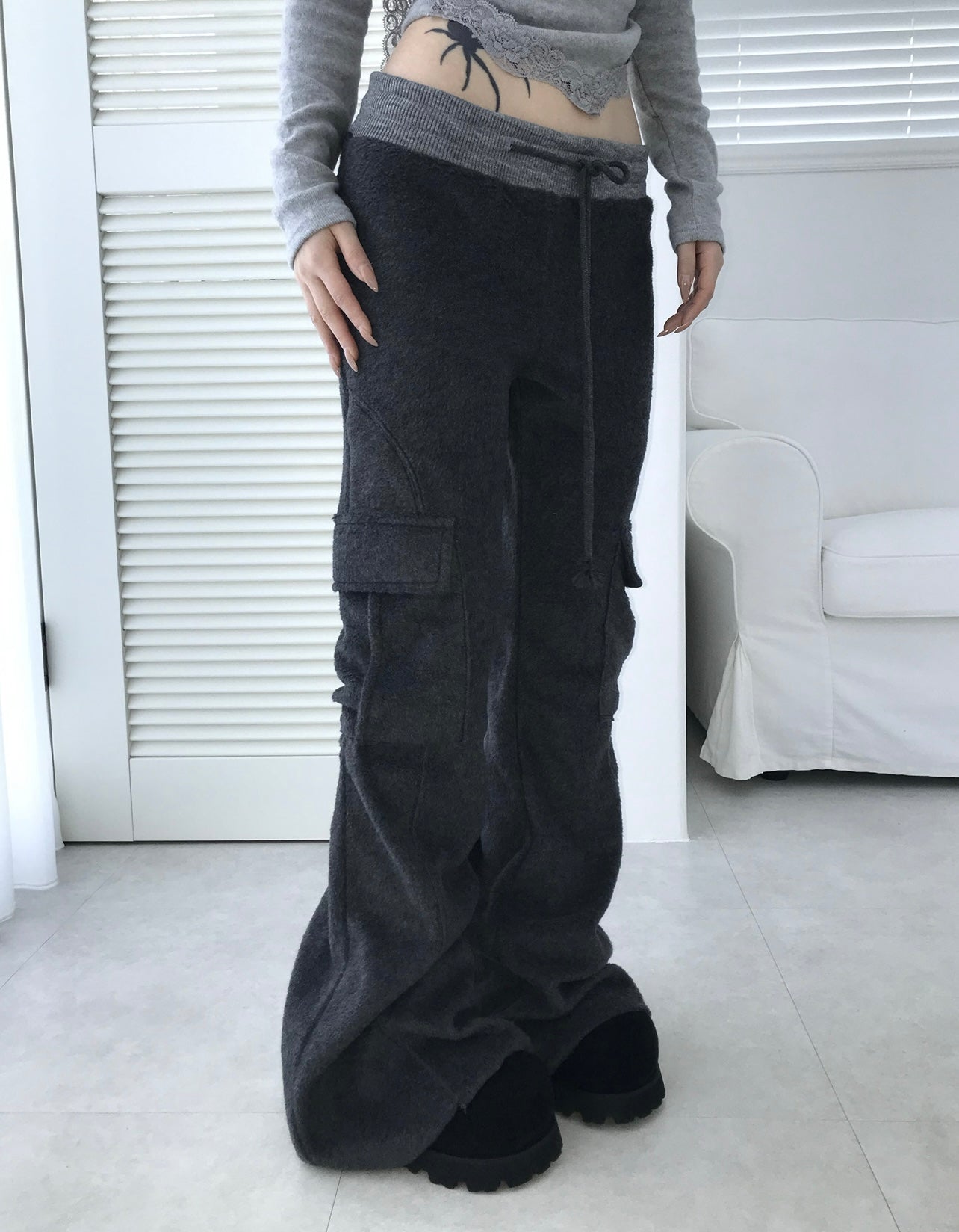 404 cargo bell-bottom pants