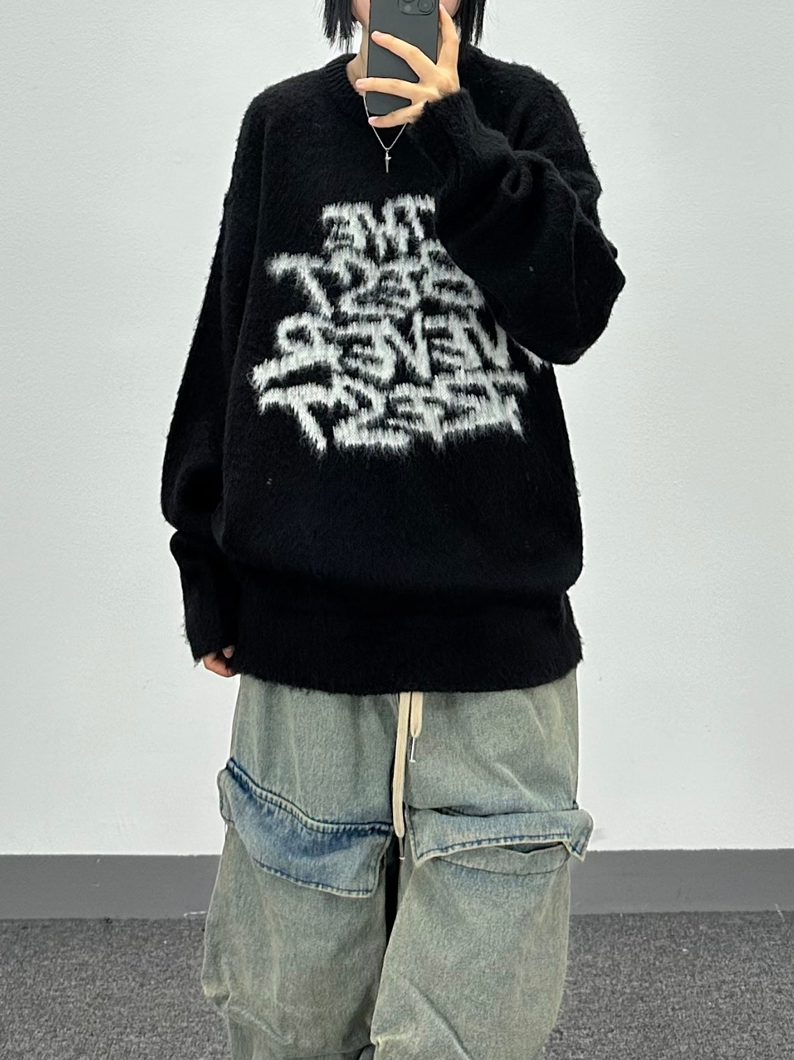 [unisex] T.B.N.R sweater