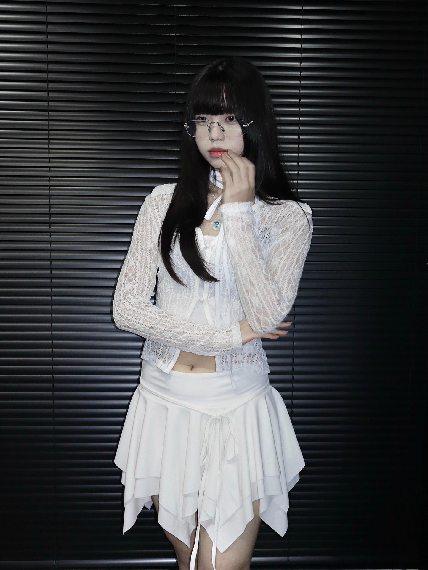 Flower pattern lace cardigan
