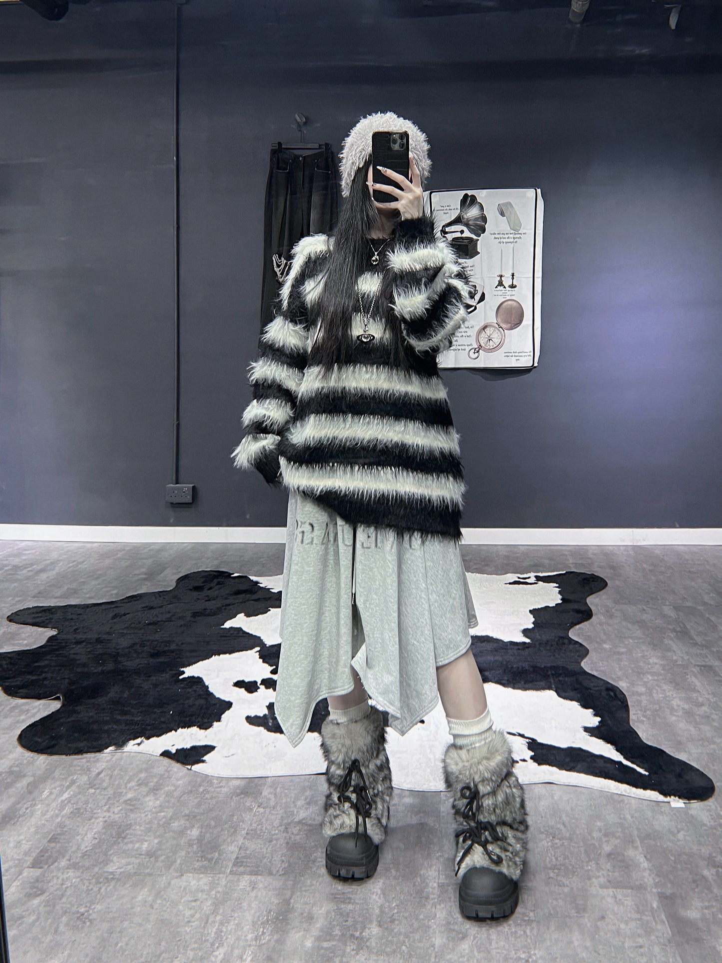 [unisex] 海馬毛條紋針織衫