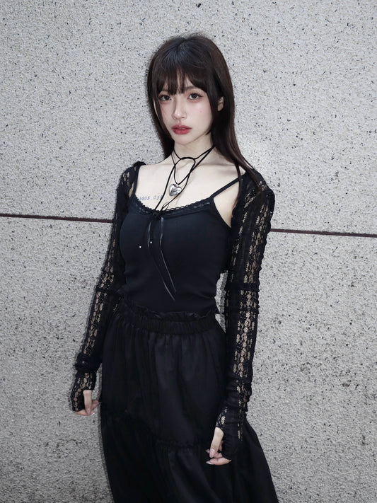Must have lace outer