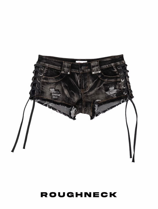 [ ROUGHNECK ]
Lace-up Side Washed Shorts