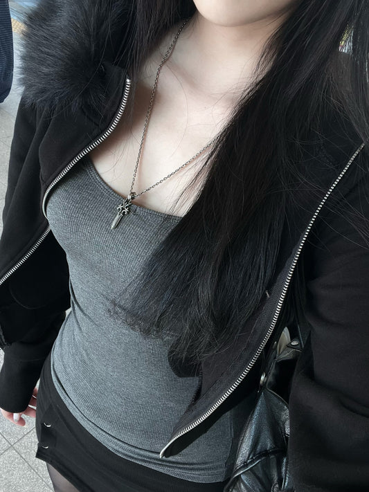 ‘To the girls’ tank top