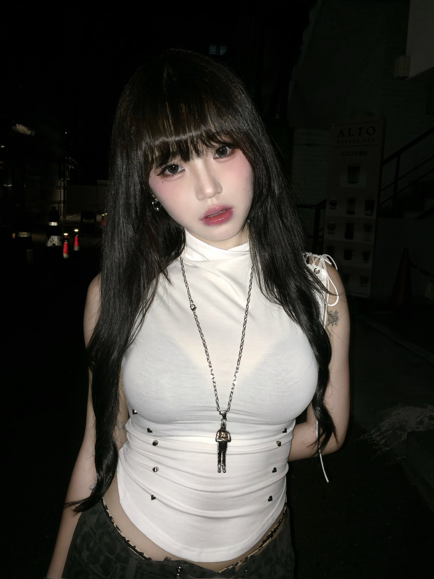 Karina tied up tank top