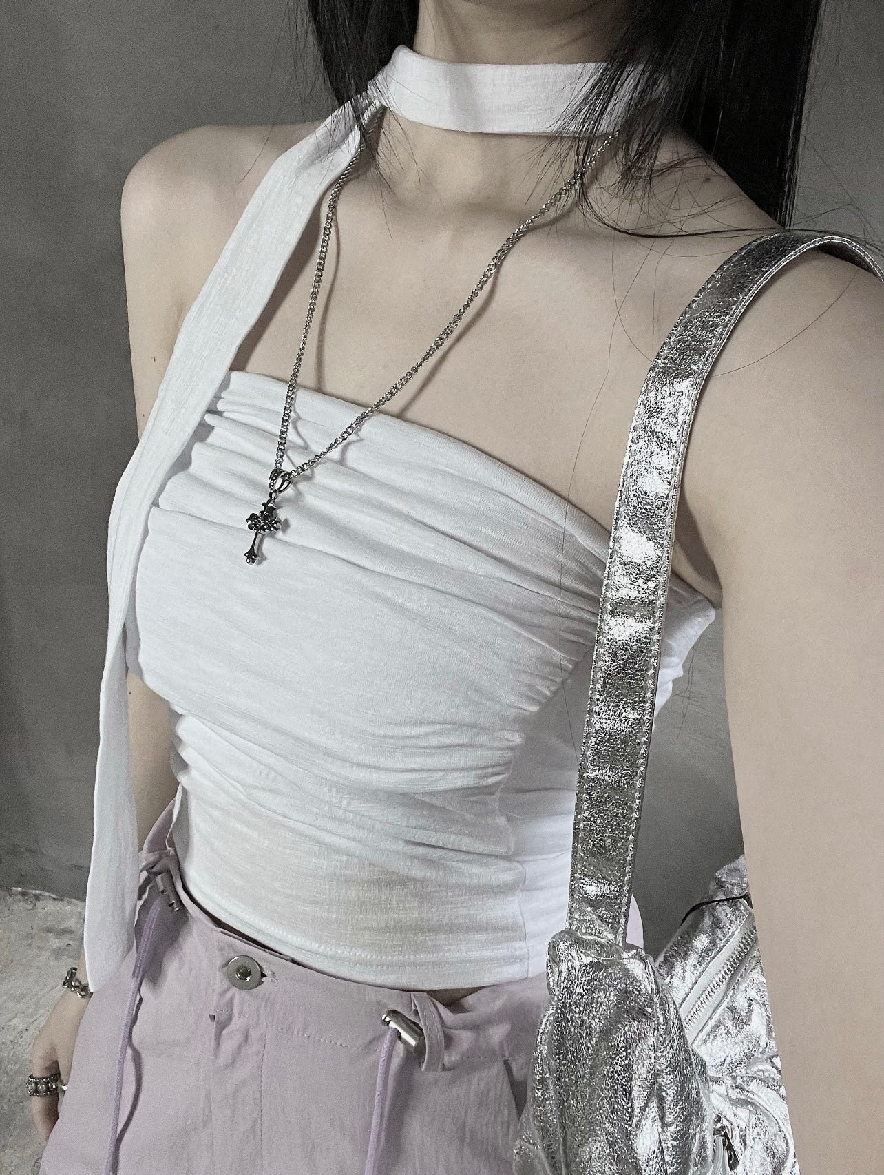Crease tube top with muffler