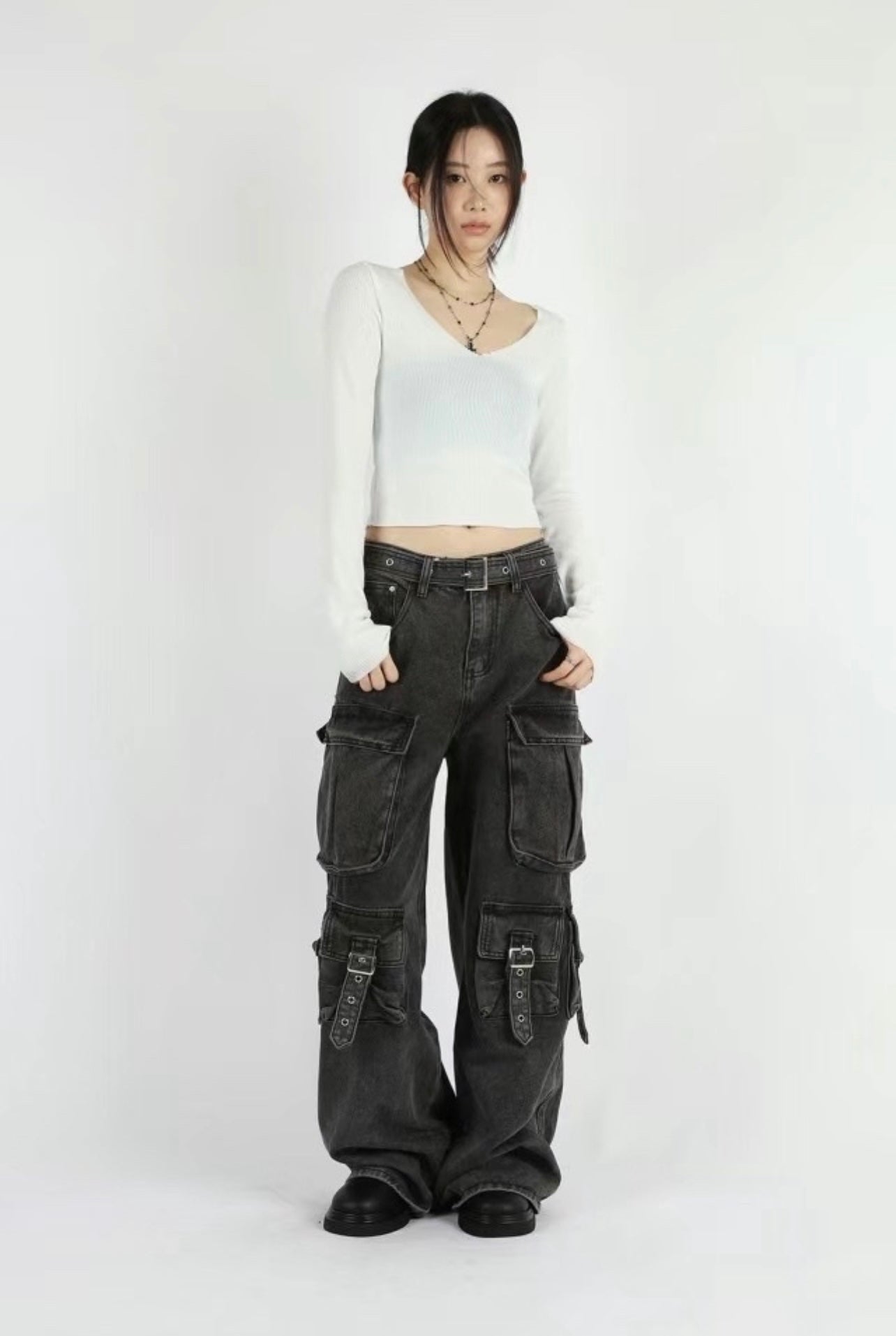 [unisex] Buckle pockets jeans with belt