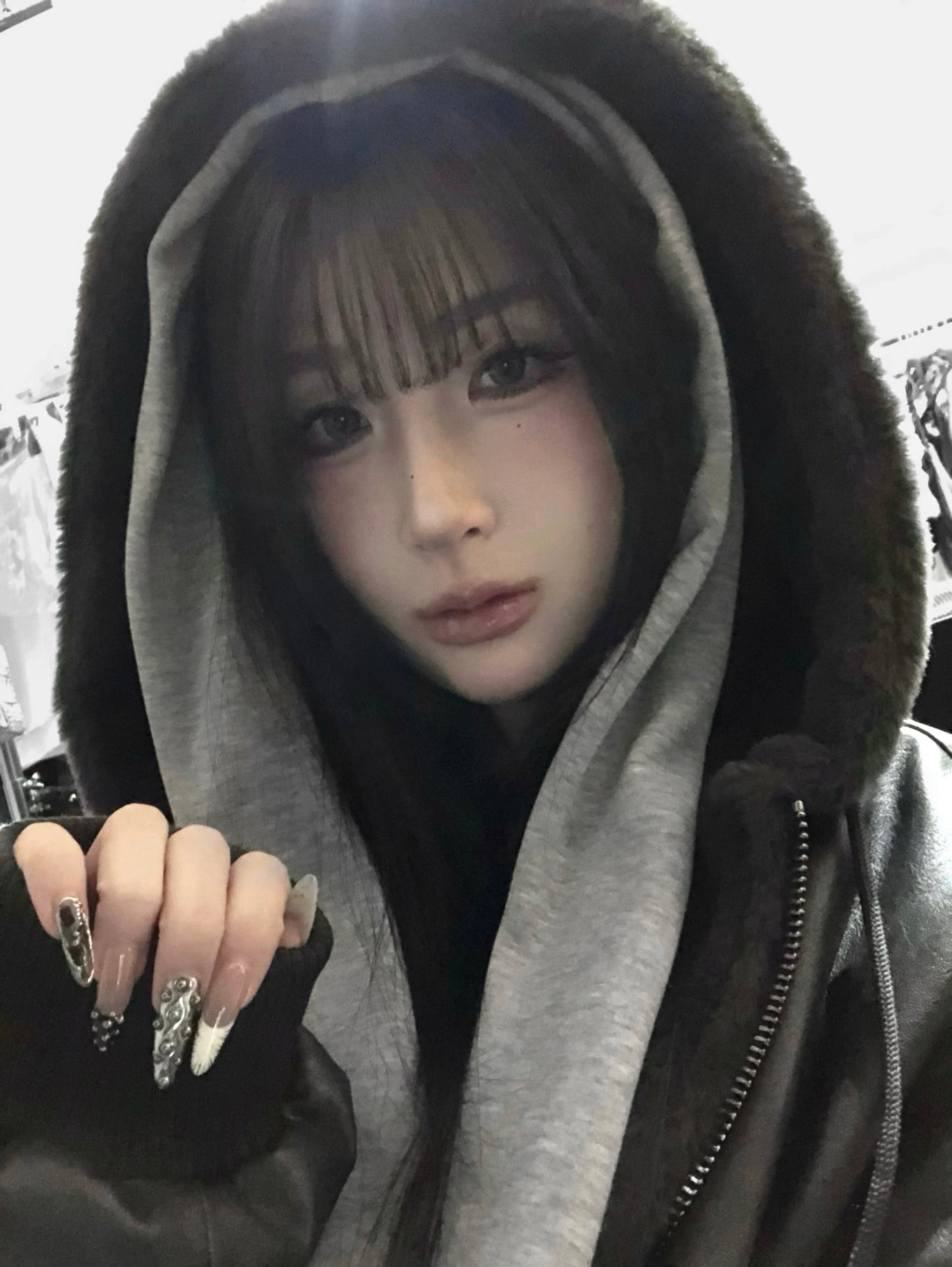 H32